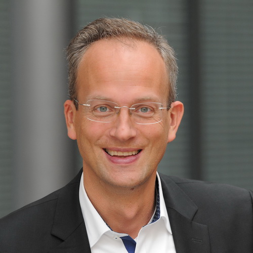 Dr. Thorsten Schmiege